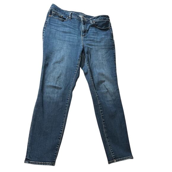 Chicos Skinny Ankle Size 10 R Used Cigarette Fit Soft Denim Good Condition - Picture 2 of 10